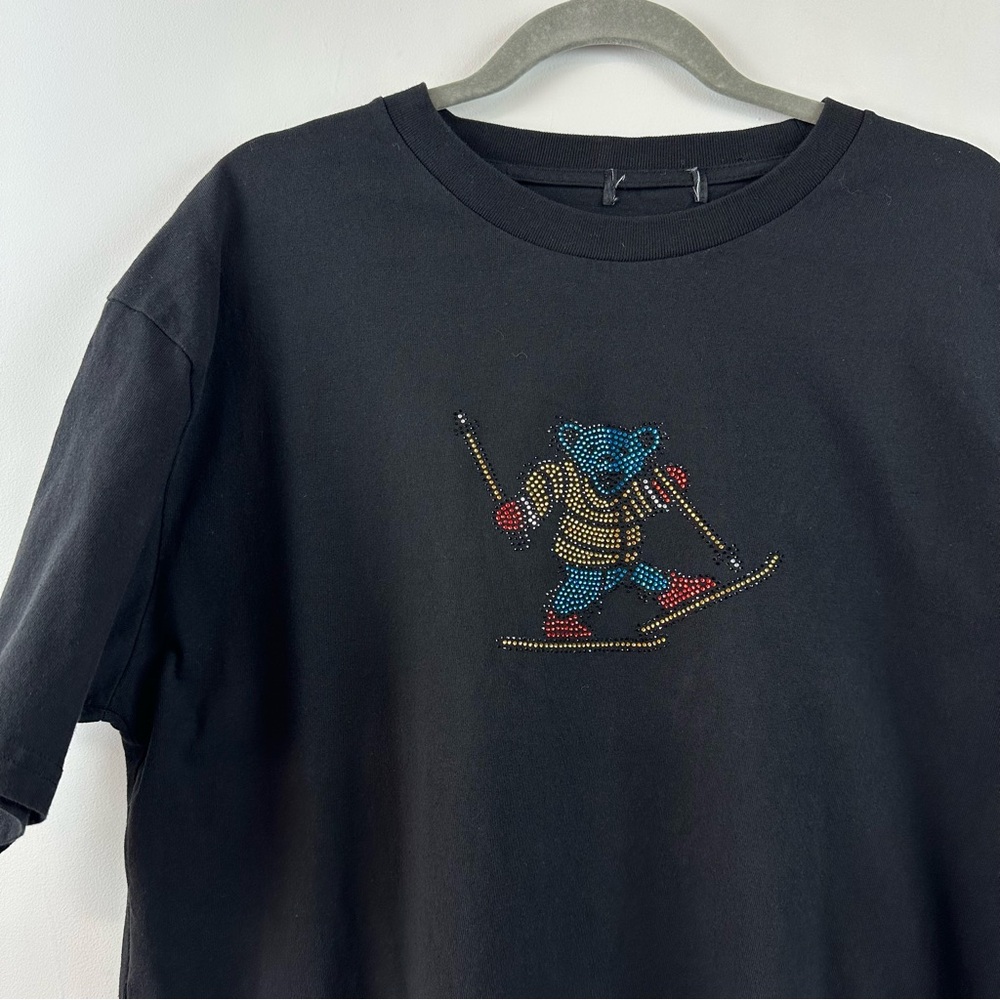 Grateful Dead Dancing Bear Skiing Crystal Graphic Black Short Sleeve Tee Tshirt